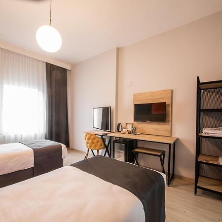 Adresin Hotel Edirne Esterno foto