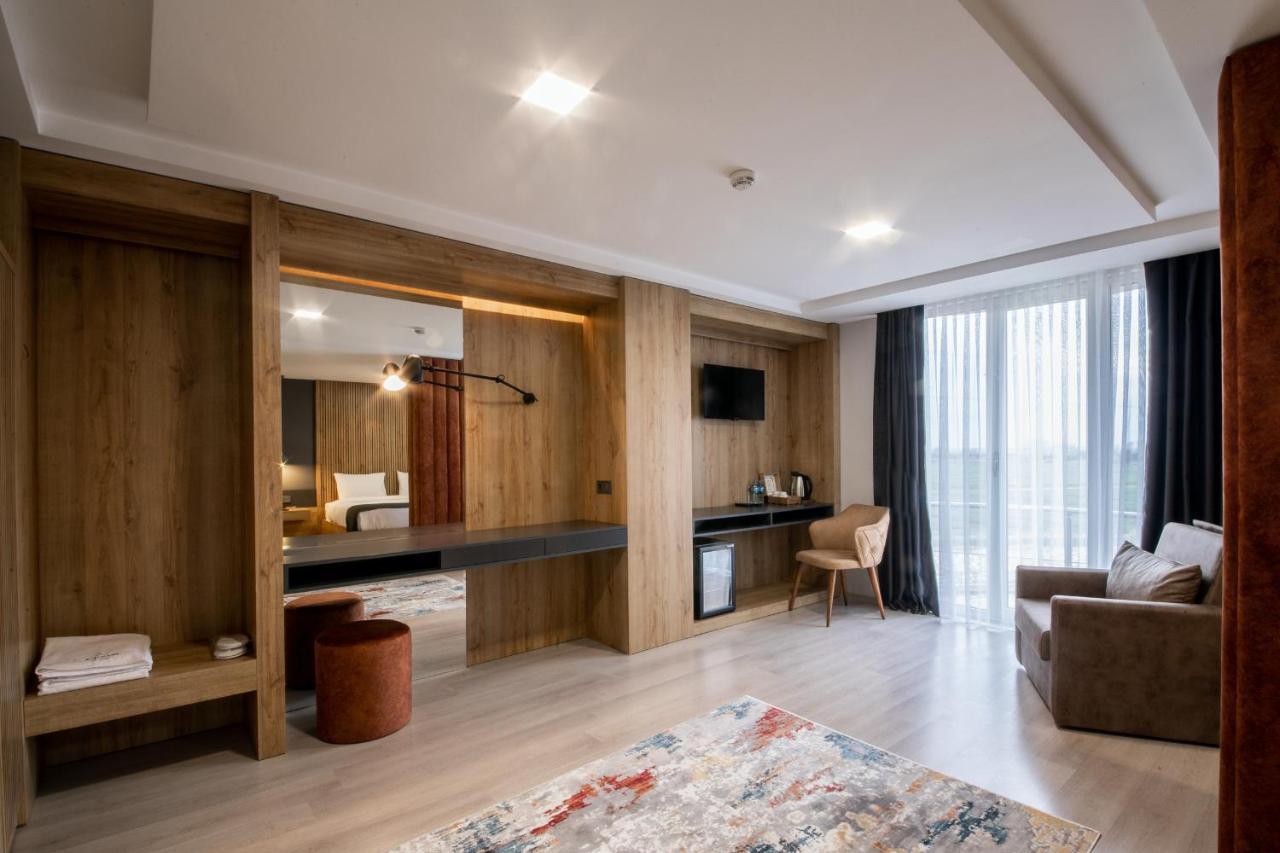 Adresin Hotel Edirne Esterno foto