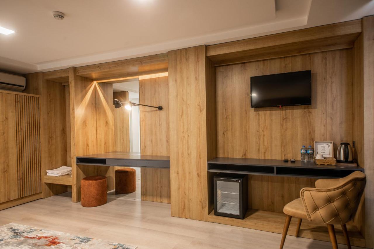 Adresin Hotel Edirne Esterno foto