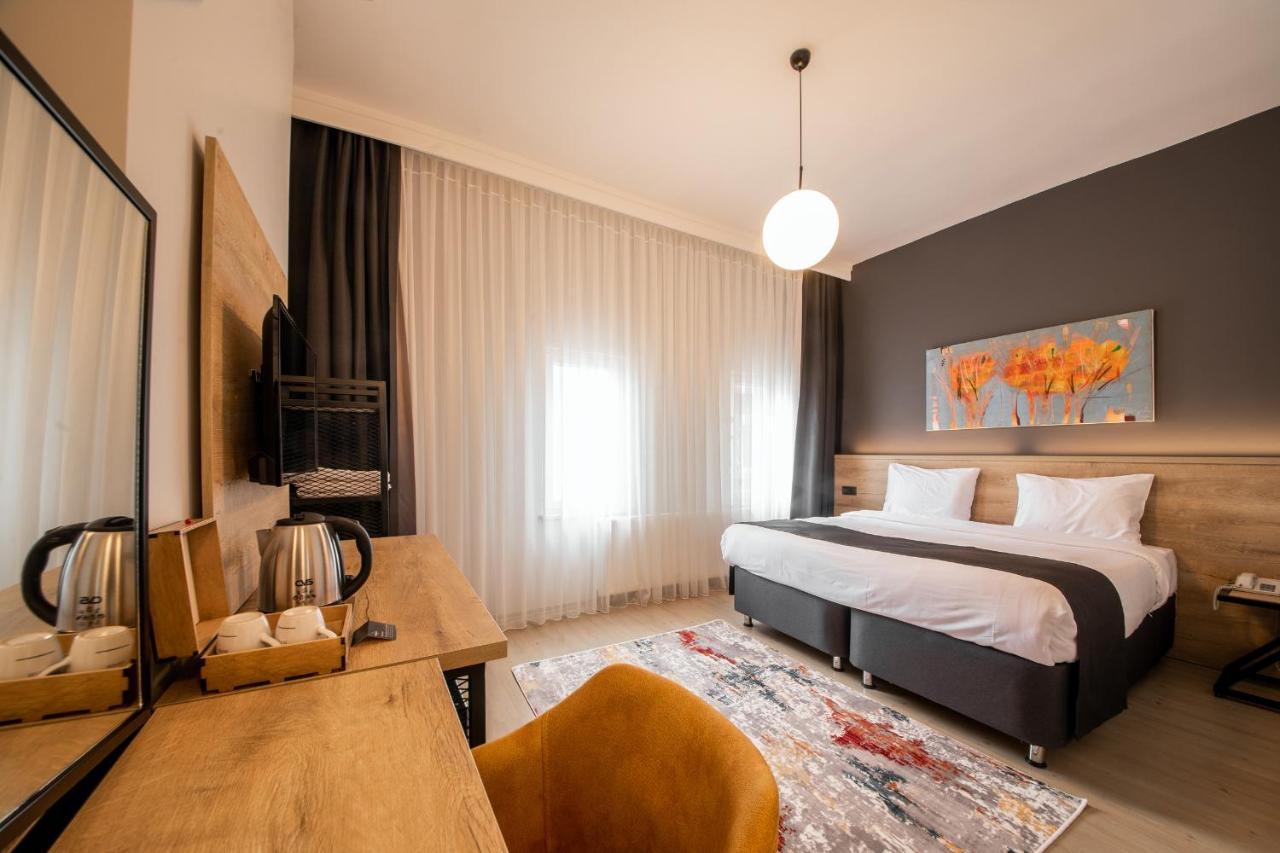Adresin Hotel Edirne Esterno foto