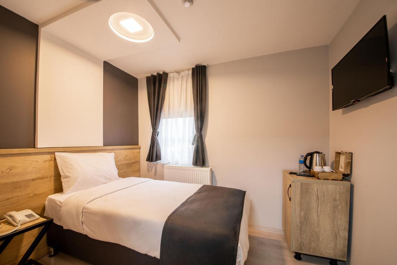 Adresin Hotel Edirne Esterno foto